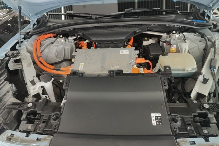 Used Nio EC7 2023 75 kWh Engine Bay