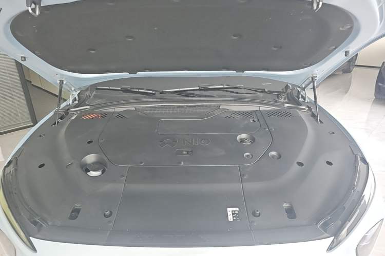 Used Nio EC7 2023 75 kWh Engine Bay