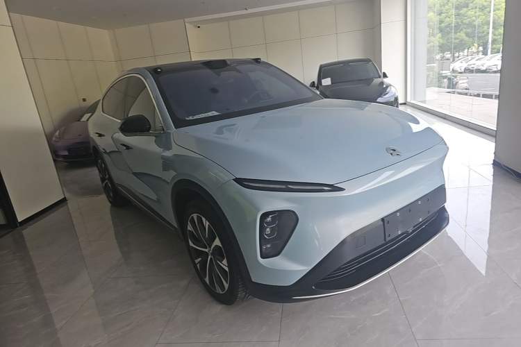 Used Nio EC7 2023 75 kWh Exterior 1