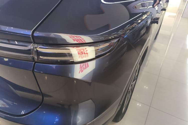 Used Nio EC7 2023 75 kWh Exterior 3