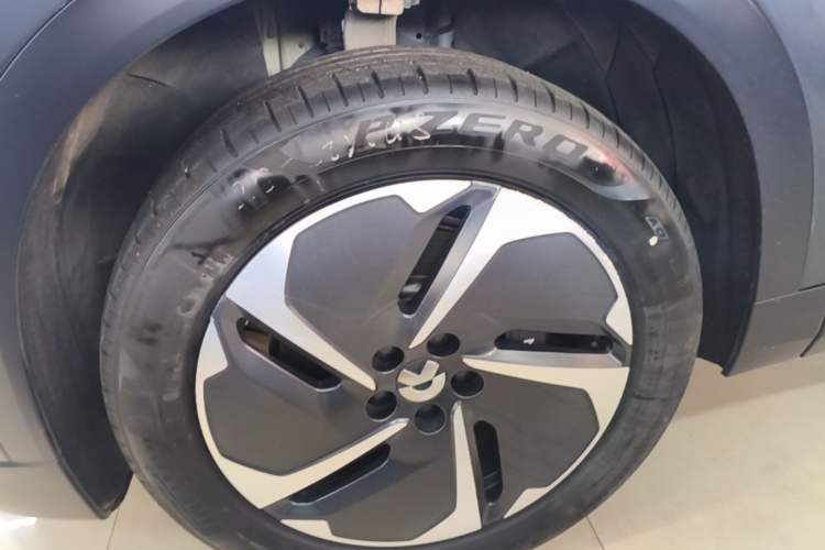 Used Nio EC7 2023 75 kWh Exterior 4