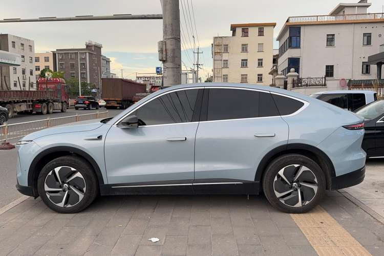 Used Nio EC7 2023 75 kWh Exterior 5