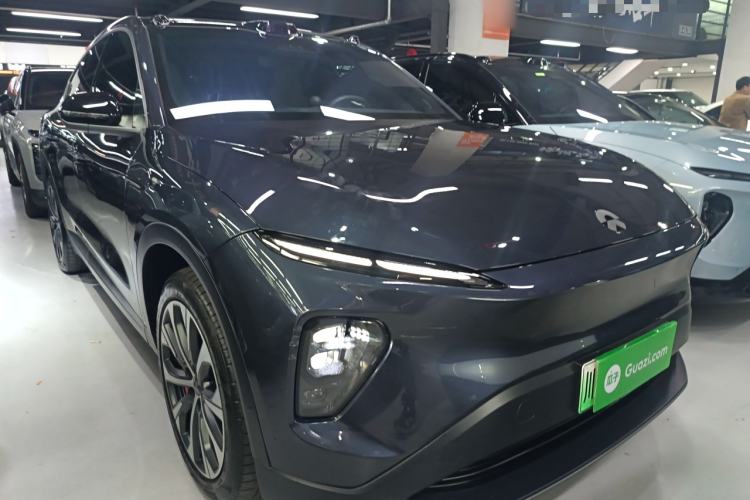 Used Nio EC7 2023 75 kWh Front Right 45 Deg