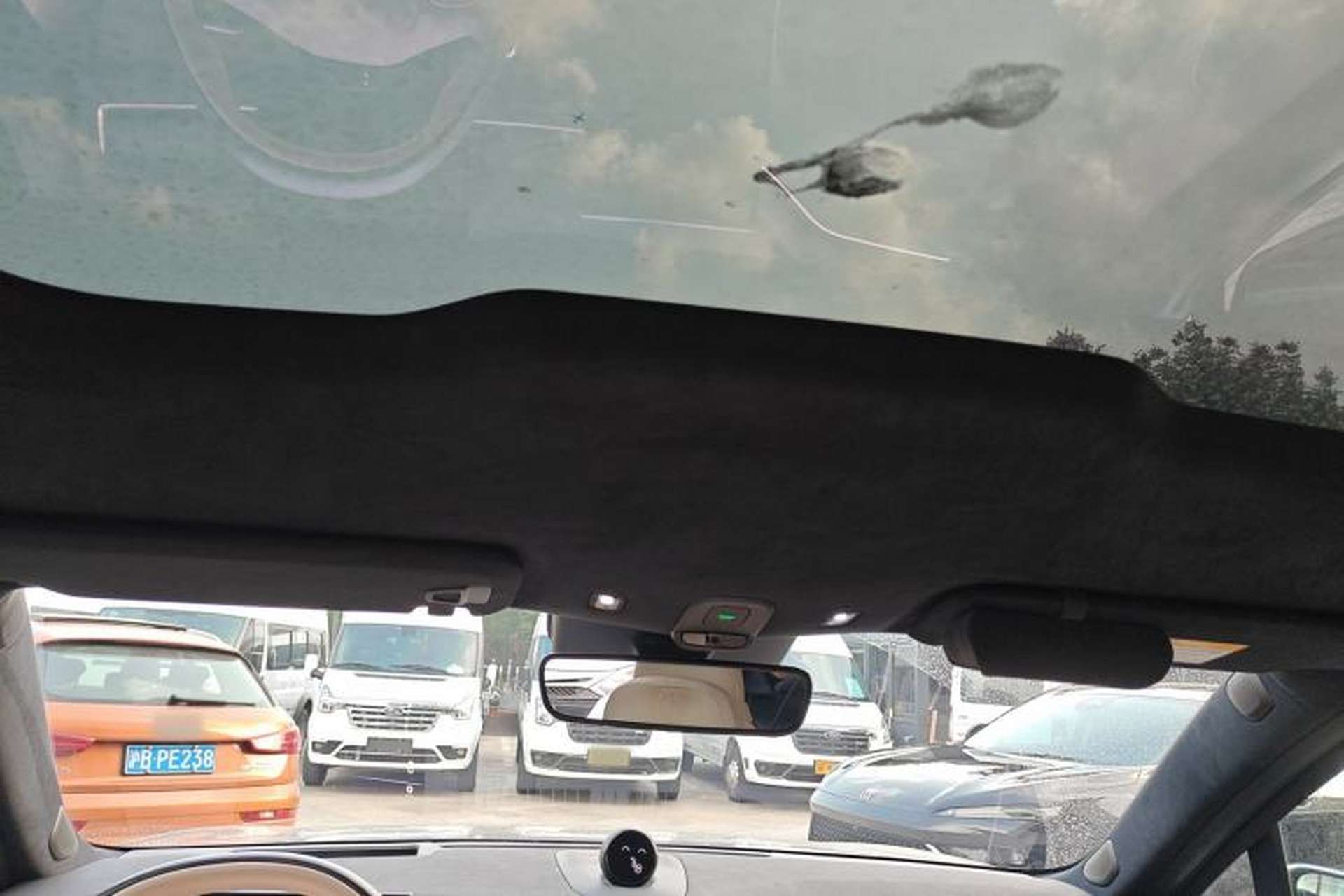 Used Nio EC7 2023 100kWh First Edition Headliner