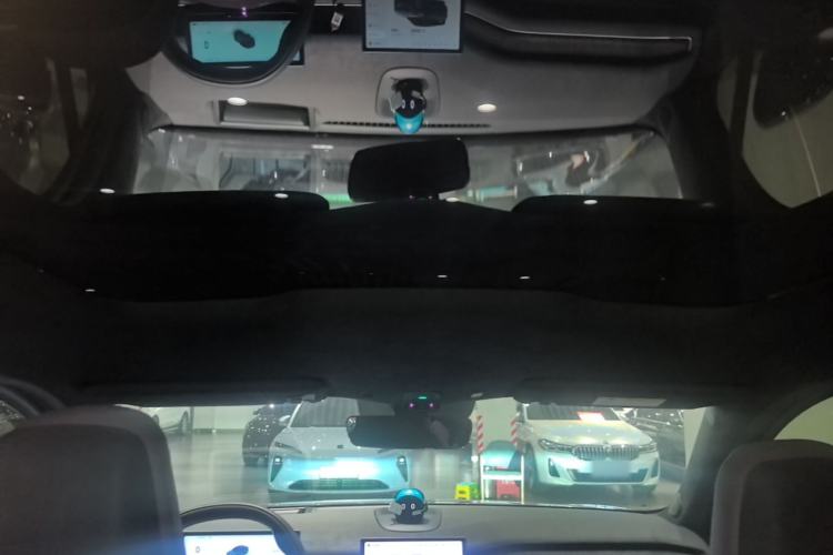 Used Nio EC7 2023 75 kWh Headliner