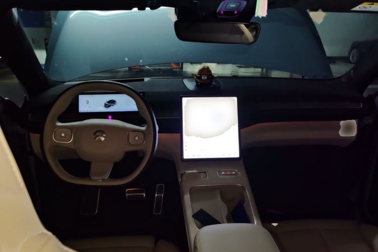 Used Nio EC7 2023 100kWh Interior 2