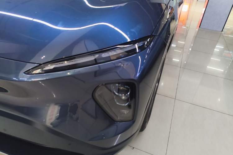 Used Nio EC7 2023 75 kWh Left Front Headlight