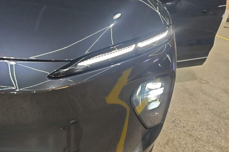 Used Nio EC7 2023 75 kWh Left Front Headlight