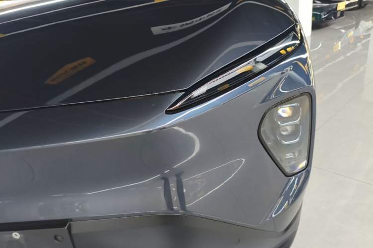 Used Nio EC7 2023 75 kWh Left Front Headlight