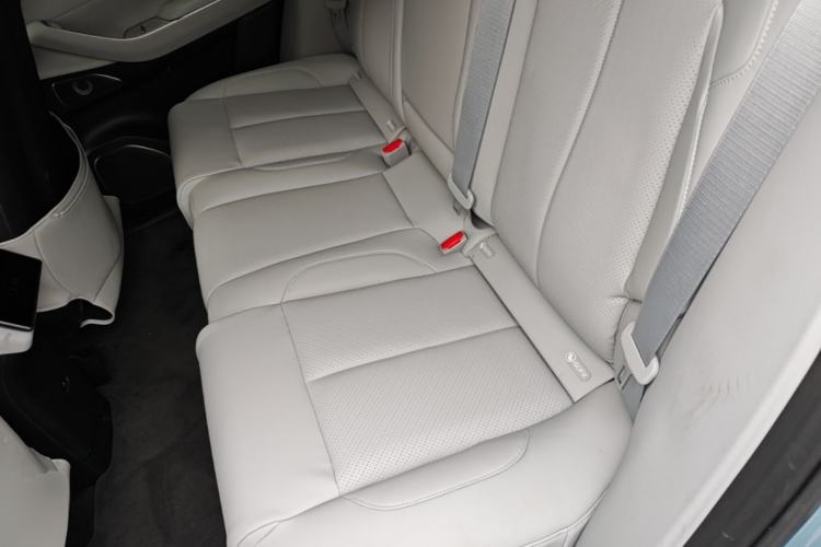 Used Nio EC7 2023 75 kWh Left Rear Seat