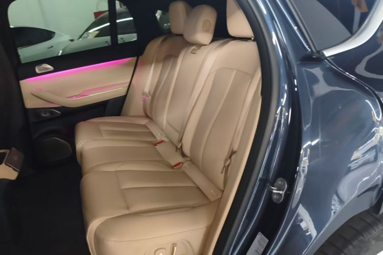 Used Nio EC7 2023 75 kWh Left Rear Seat