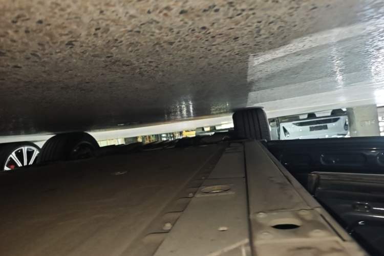 Used Nio EC7 2023 75 kWh Left Side Sill