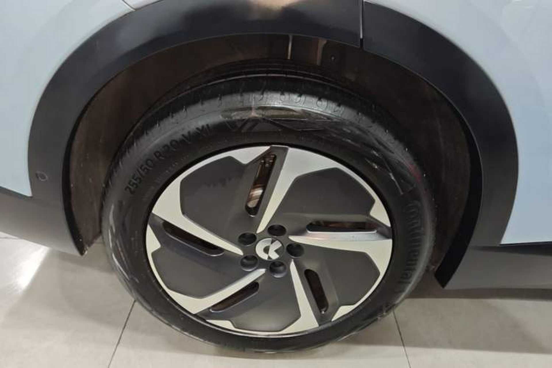 Used Nio EC7 2023 75 kWh Right Rear Wheel Hub
