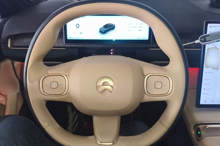 Used Nio EC7 2023 75 kWh Steering Wheel