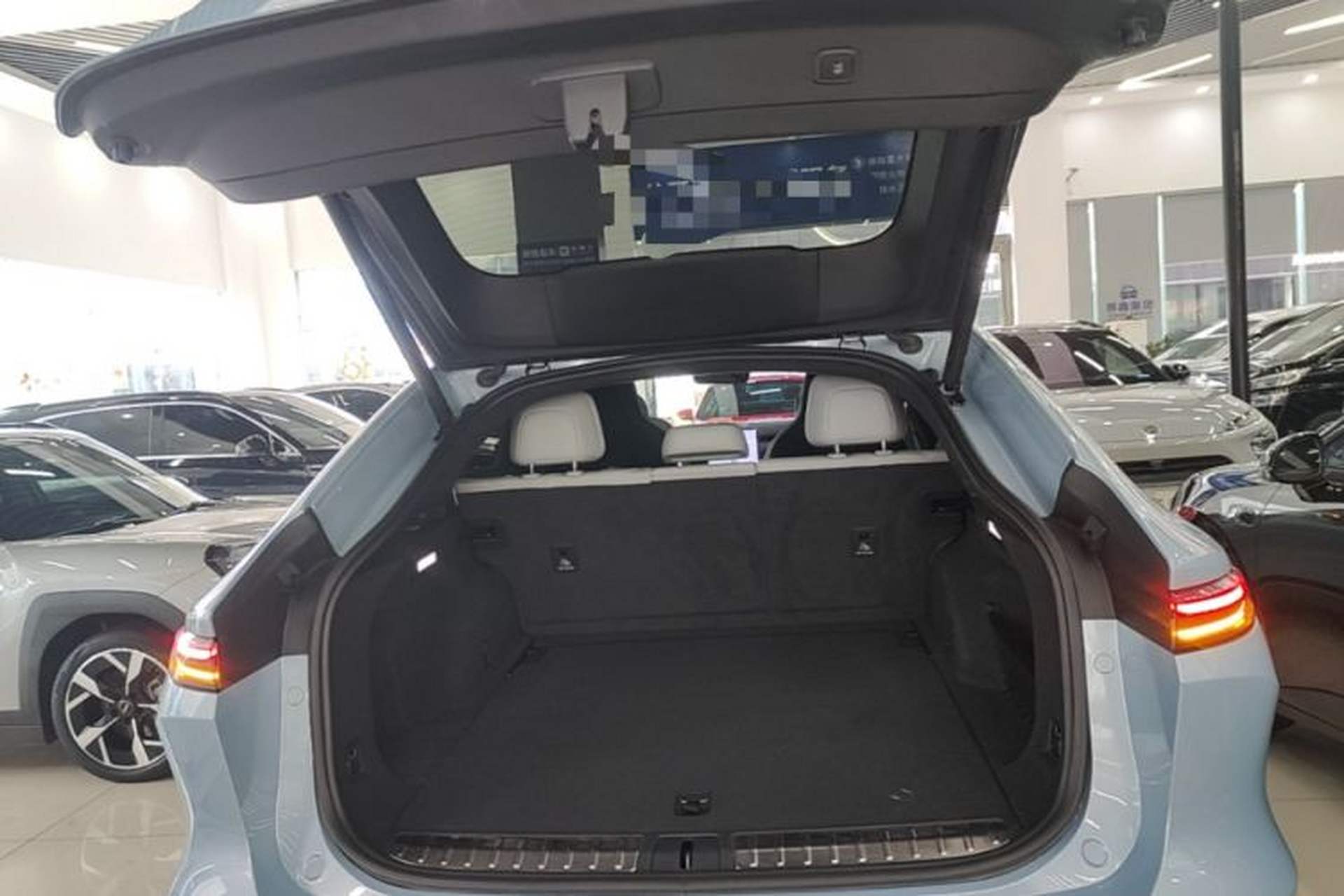 Used Nio EC7 2023 75 kWh Trunk