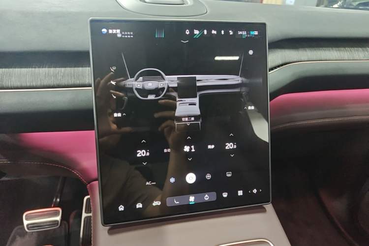 Used Nio EC7 2023 75 kWh Audio And AC Panel