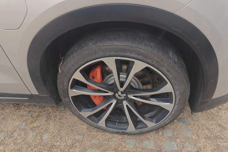 Used Nio EC7 2023 100kWh Right Front Wheel Hub