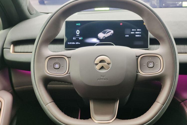 Used Nio EC7 2023 75 kWh Steering Wheel