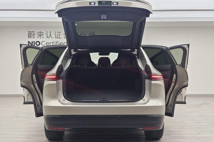 Used Nio EC7 2023 75 kWh Trunk