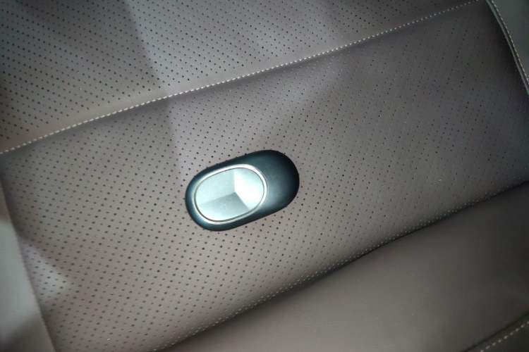Used Nio EC7 2023 75 kWh Vehicle Key