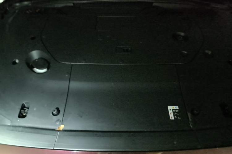 Used Nio EC7 2023 75 kWh Engine Bay