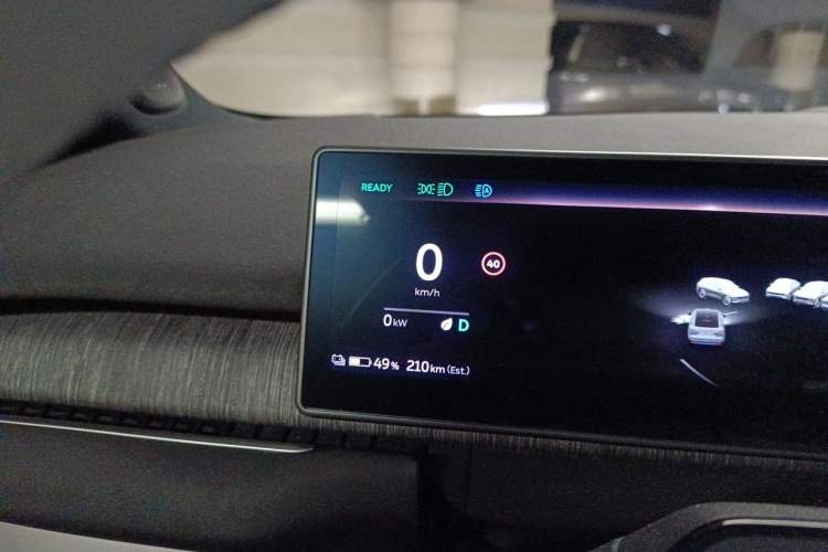 Used Nio EC7 2023 75 kWh Instrument Cluster