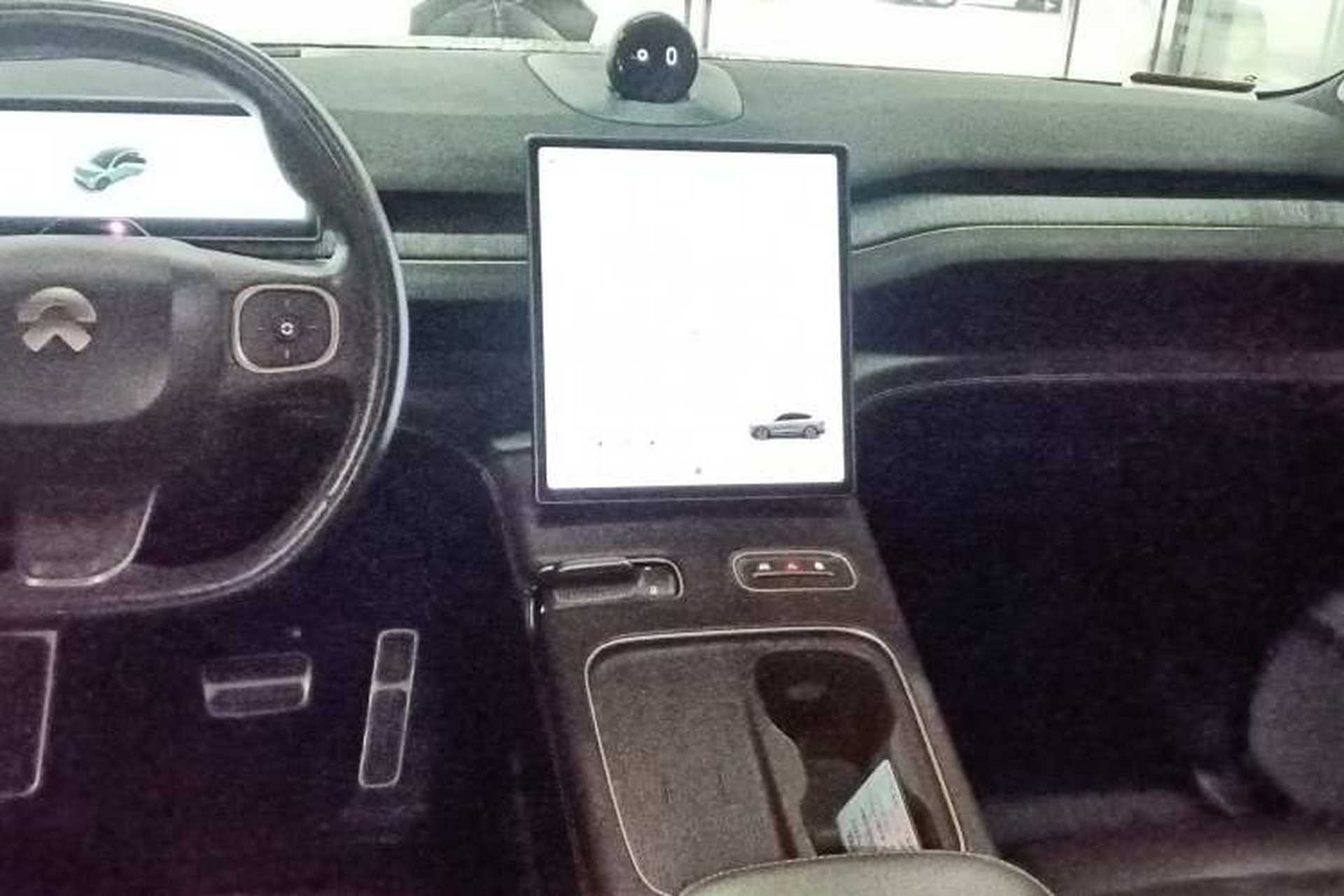 Used Nio EC7 2023 75 kWh Audio And AC Panel