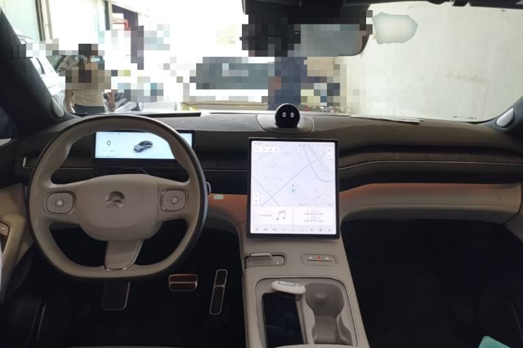 Used Nio EC7 2023 100kWh First Edition Center Console