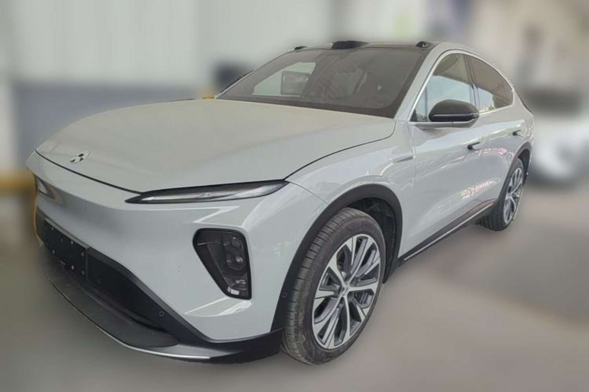 Used Nio EC7 2023 75 kWh Front Left 45 Deg