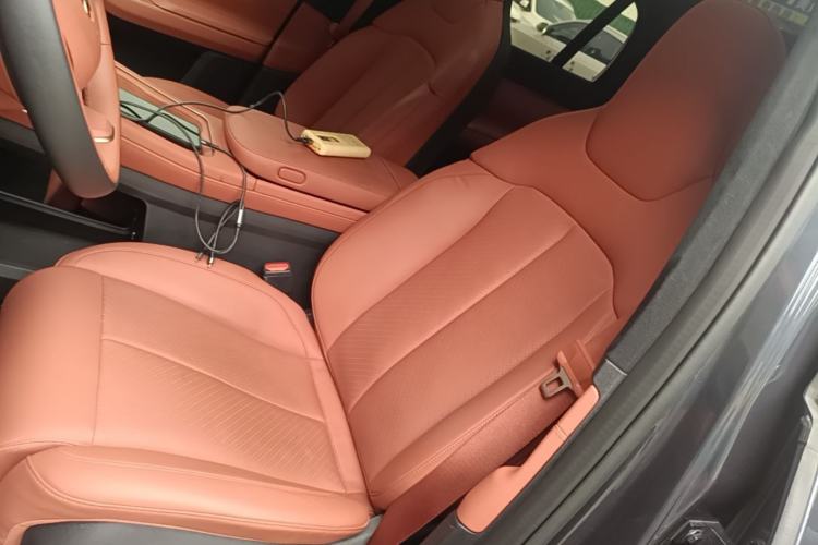 Used Nio EC7 2023 75 kWh Left Front Seat