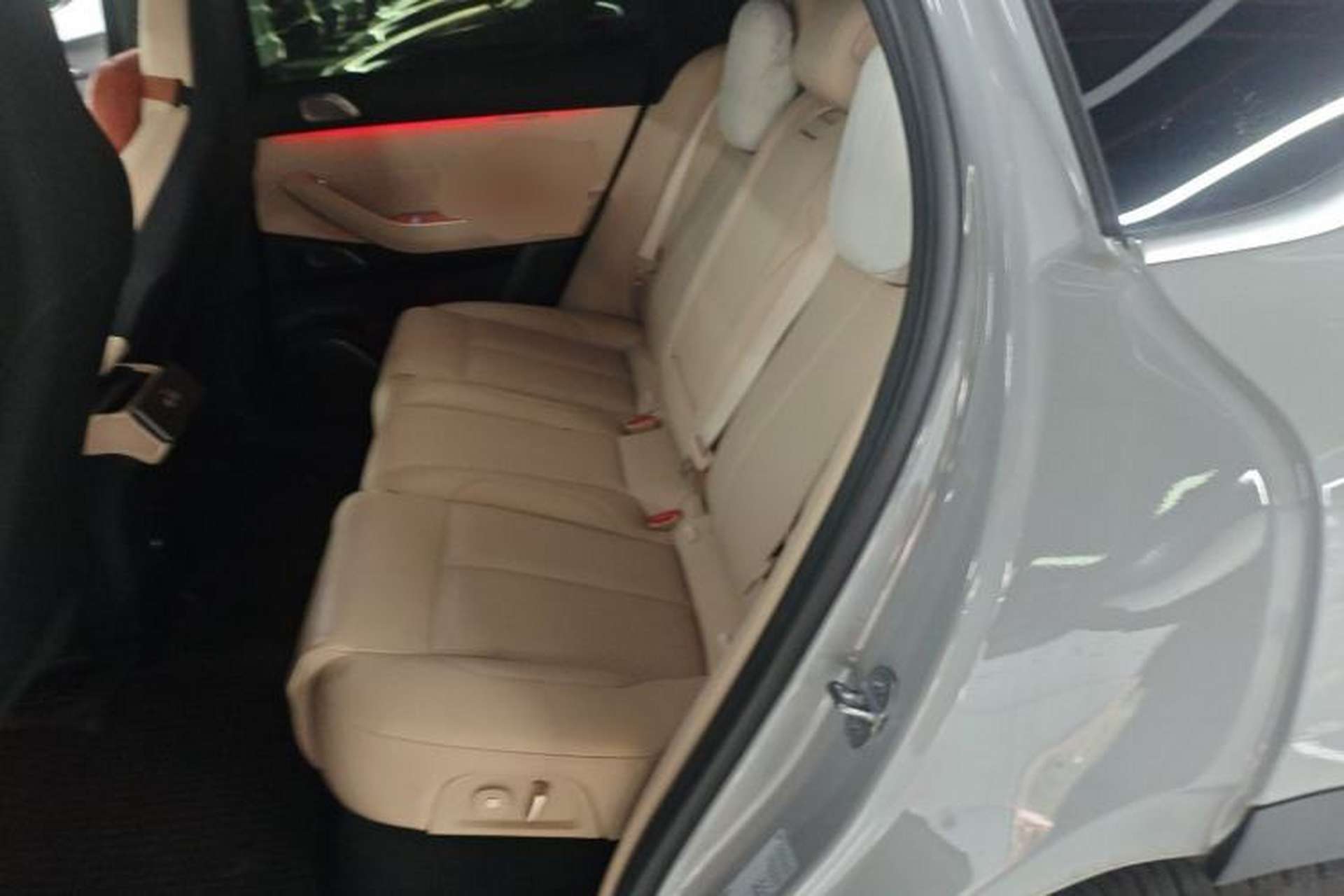 Used Nio EC7 2023 75 kWh Left Rear Seat