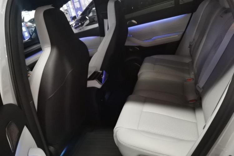 Used Nio EC7 2023 75 kWh Left Rear Seat