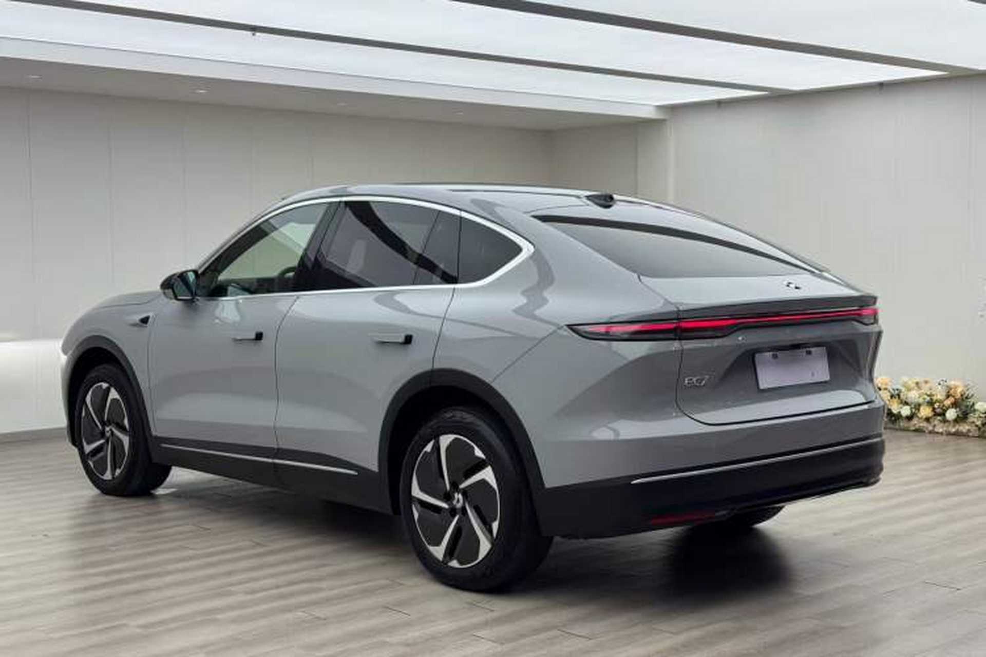 Used Nio EC7 2023 75 kWh Left Side
