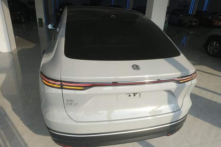 Used Nio EC7 2023 75 kWh Rear