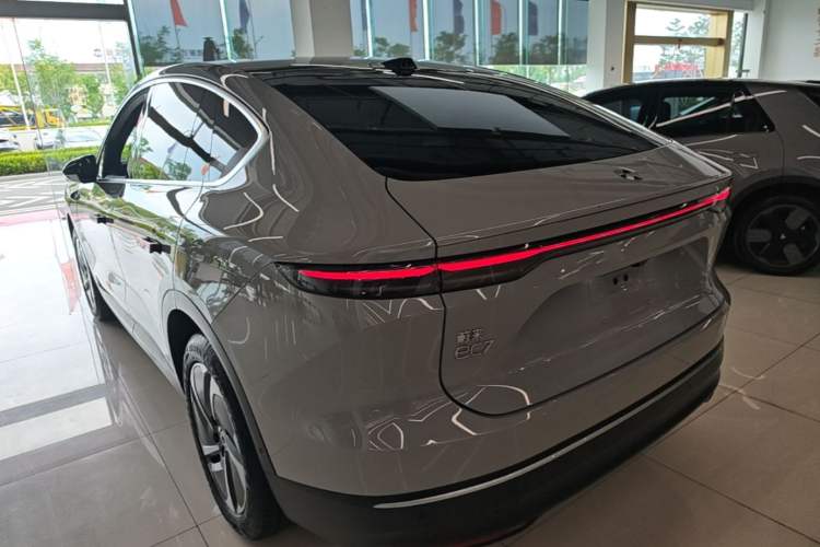 Used Nio EC7 2023 75 kWh Rear Left 45 Deg