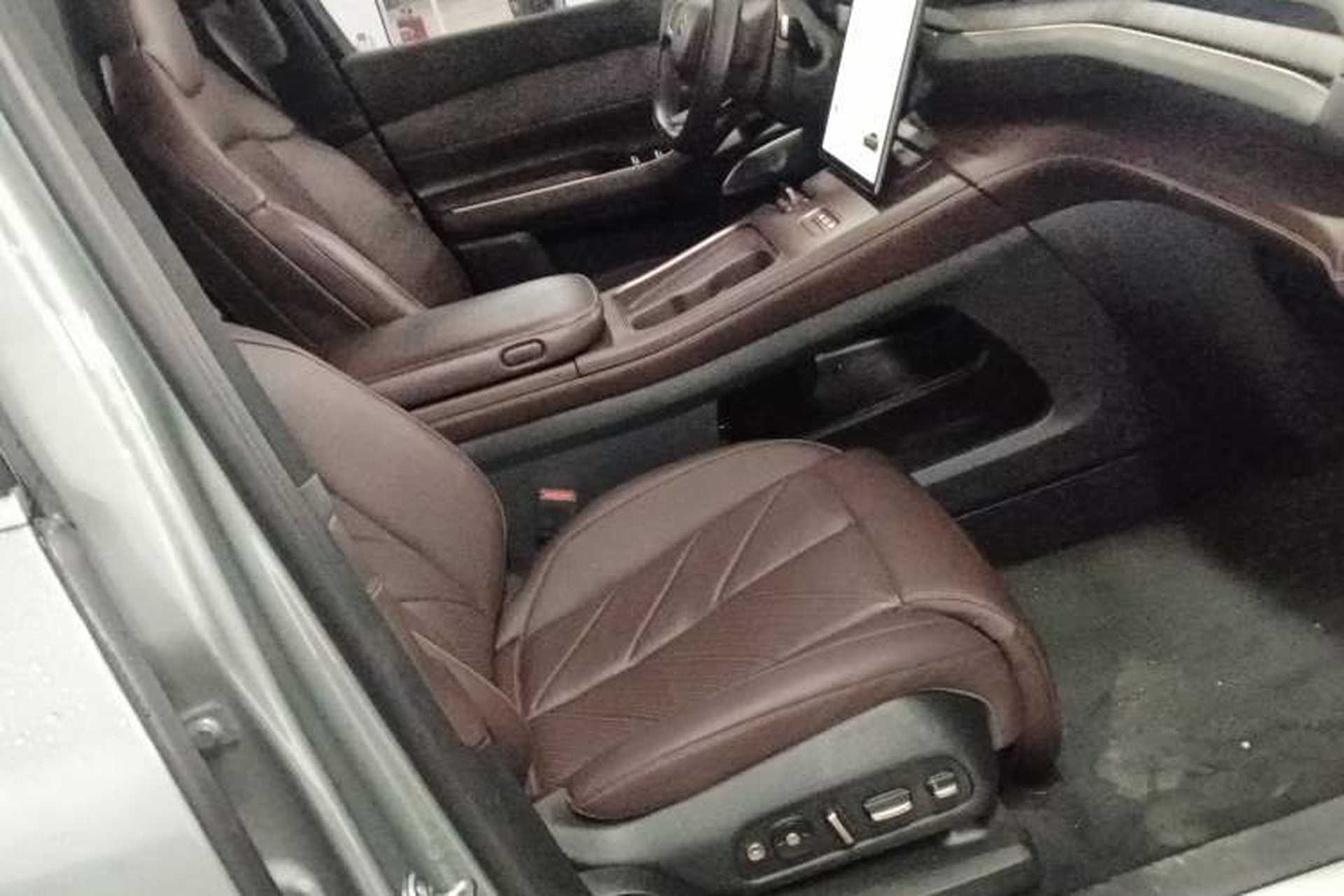 Used Nio EC7 2023 75 kWh Right Front Seat