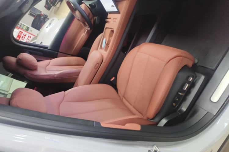 Used Nio EC7 2023 75 kWh Right Front Seat