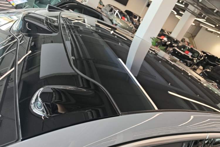 Used Nio EC7 2023 75 kWh Roof