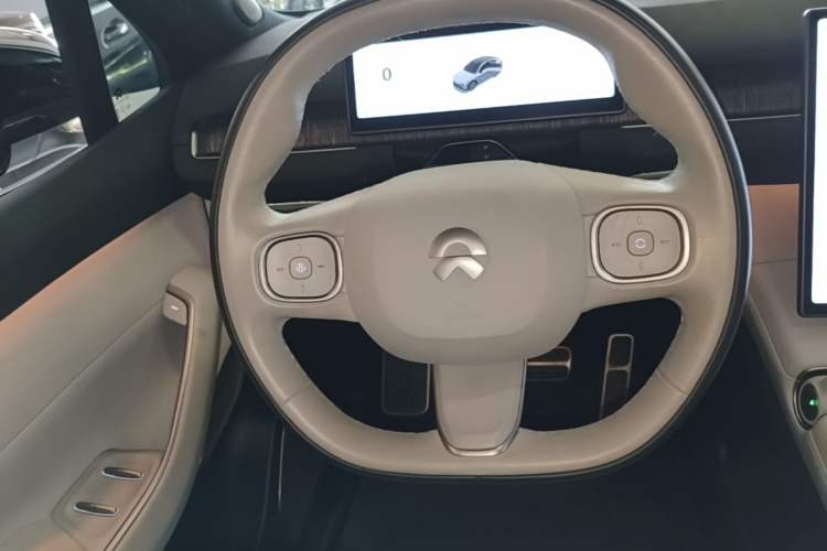 Used Nio EC7 2023 100kWh First Edition Steering Wheel