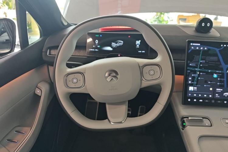Used Nio EC7 2023 75 kWh Steering Wheel