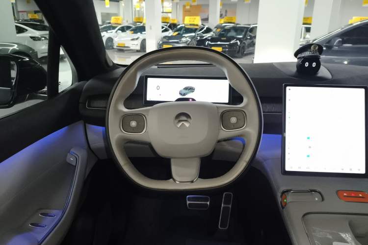 Used Nio EC7 2023 100kWh First Edition Steering Wheel