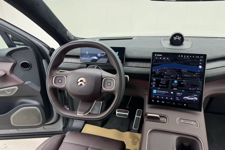 Used Nio EC7 2023 75 kWh Steering Wheel