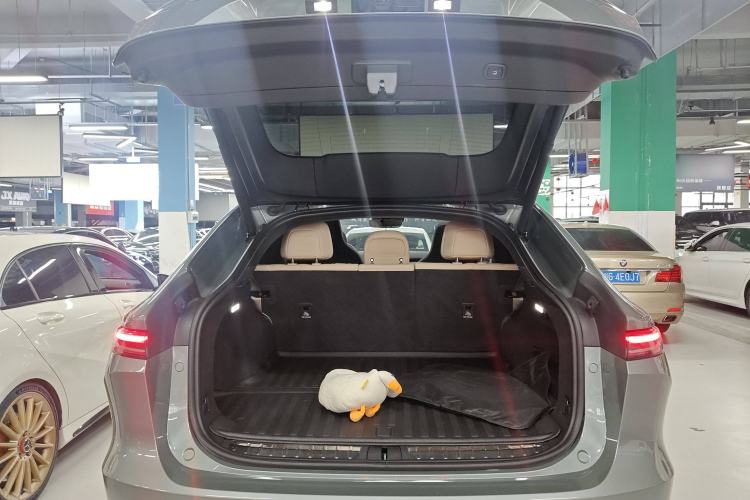 Used Nio EC7 2023 75 kWh Trunk