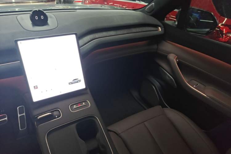 Used Nio EC7 2023 75 kWh Audio And AC Panel