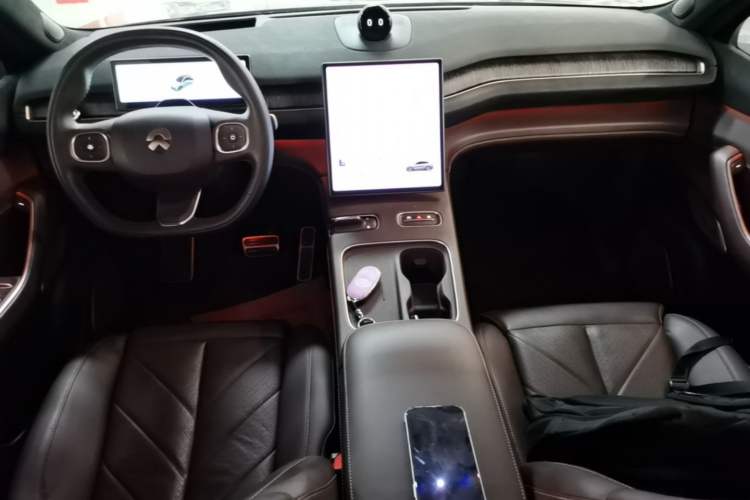 Used Nio EC7 2023 100kWh First Edition Center Console