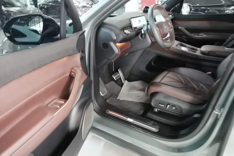 Used Nio EC7 2023 100kWh First Edition Driver Seat