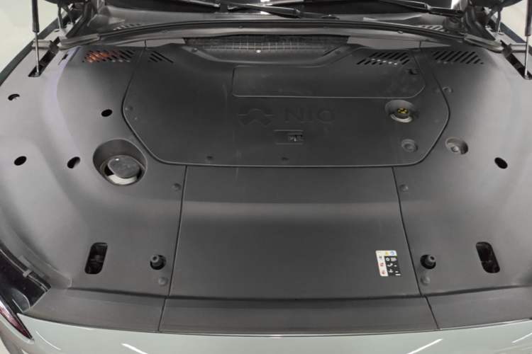 Used Nio EC7 2023 75 kWh Engine Bay