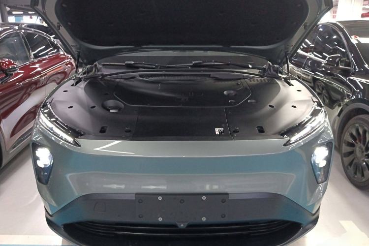 Used Nio EC7 2023 75 kWh Engine Bay