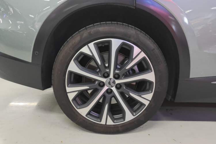 Used Nio EC7 2023 75 kWh Exterior 5