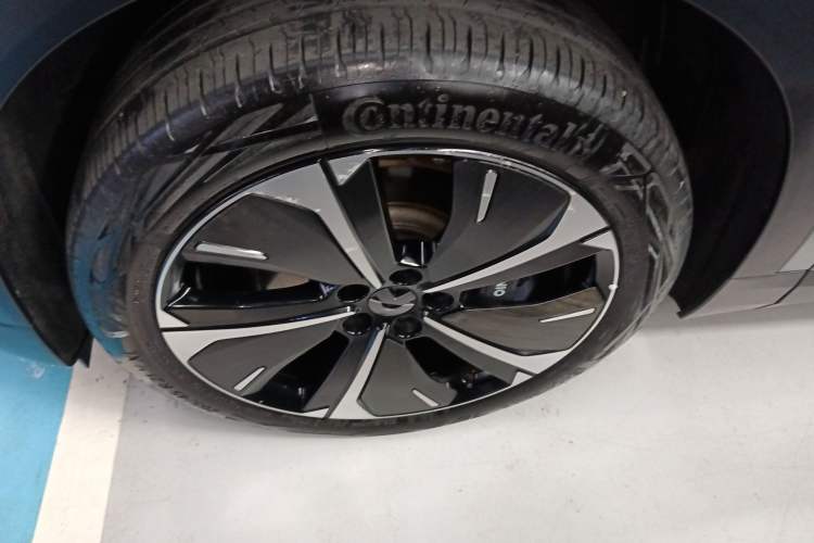 Used Nio EC7 2023 75 kWh Exterior 7